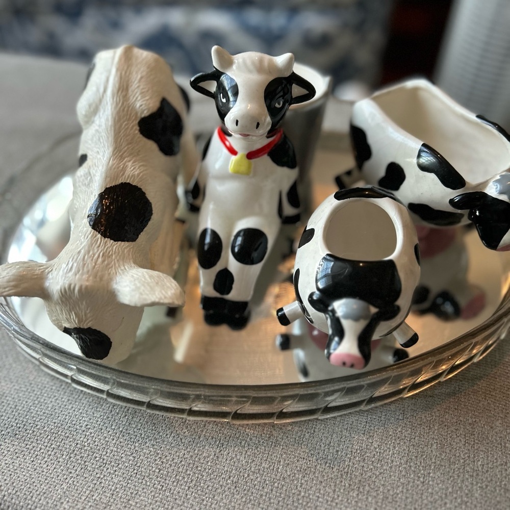 Cow-Themed Ceramic Figurine Set